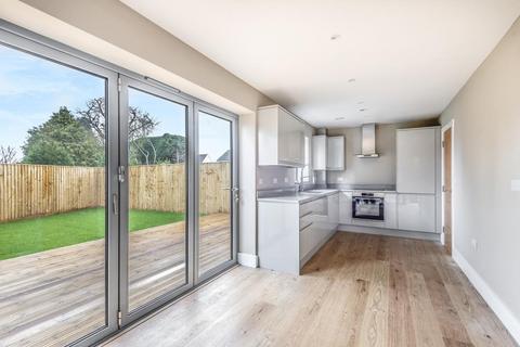 undefined, Henley Road,  Shillingford,  OX10