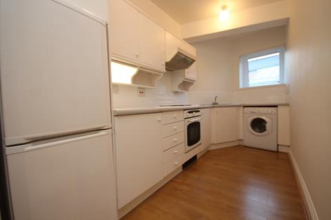 2 bedroom apartment to rent, Nicholsons Lane, Maidenhead, Berkshire