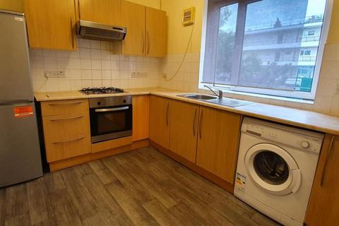 2 bedroom apartment to rent, Somerford Grove, Stoke Newington, N16