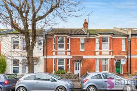 5 bedroom terraced house to rent, Riley Road, Brighton