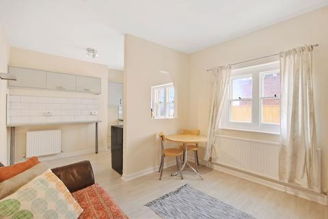 1 bedroom flat to rent, Weston Street, London Bridge