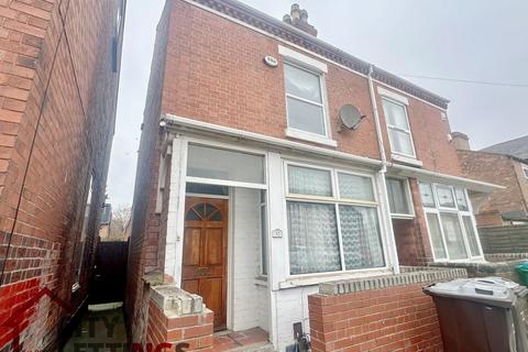 3 bedroom semi-detached house to rent, City Road, Dunkirk