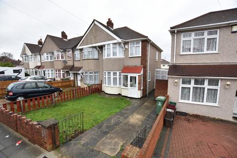 3 bedroom house to rent, Sutherland Avenue, Welling, DA16