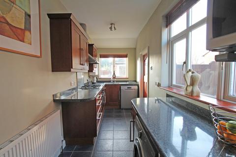 3 bedroom detached house to rent, Lyngarth Avenue, HU16