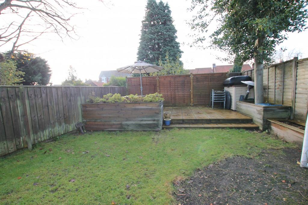Rear garden (Main)
