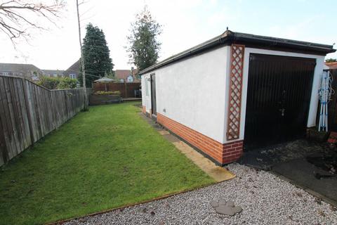 3 bedroom detached house to rent, Lyngarth Avenue, HU16