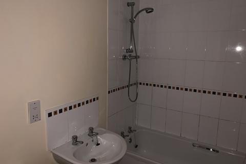 2 bedroom apartment to rent, Hendon Court, Hendon Rise