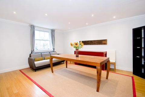 3 bedroom penthouse to rent, Ennismore Gardens, Knightsbridge, SW7