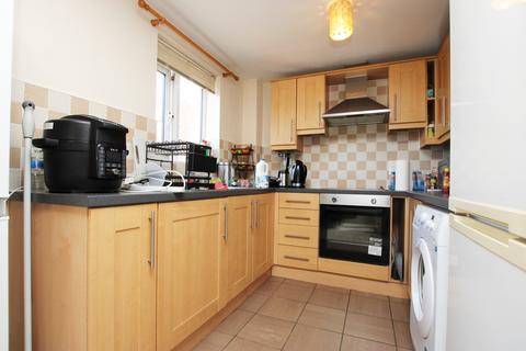 2 bedroom apartment for sale, Akela Close, Kettering, Northamptonshire, NN15