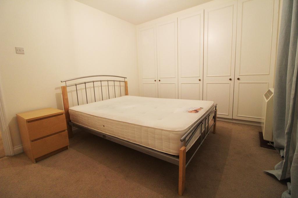 Bed1