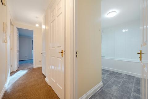 1 bedroom apartment to rent, Maltings Place, Holybrook, Reading, RG1