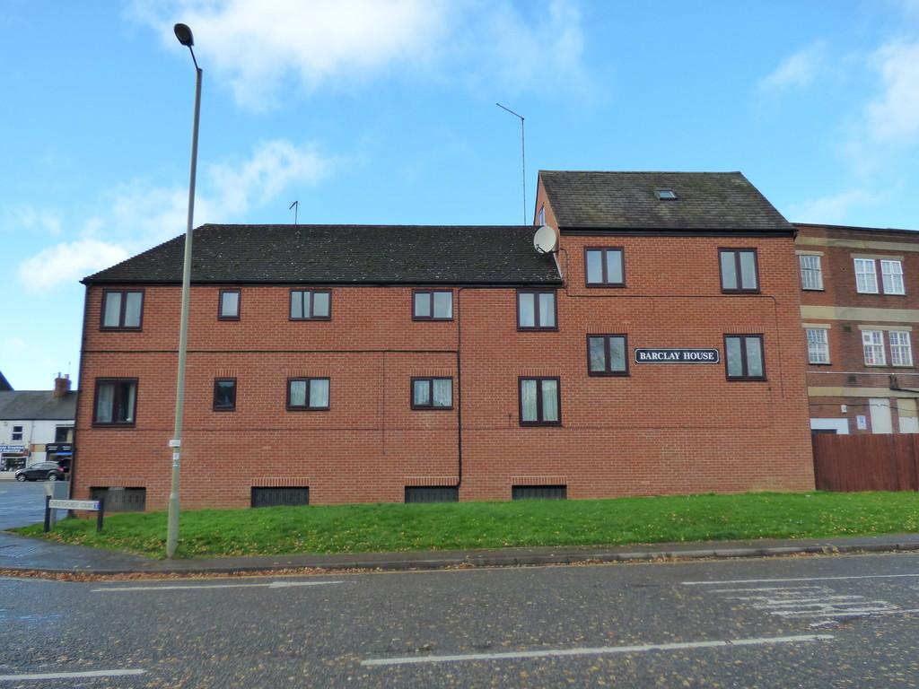 Christchurch Court, Banbury 1 bed flat £88,500