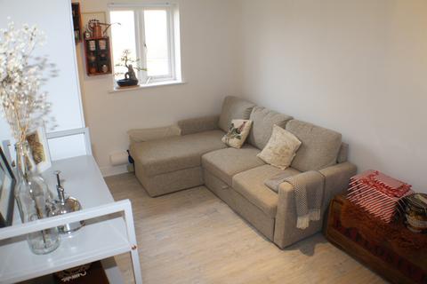 1 bedroom apartment to rent - Stanley Close, New Eltham, London