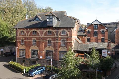 2 bedroom flat to rent, 2-Bed Flat in The Courtyard St Annes Well Mews, Lower North Street, Exeter