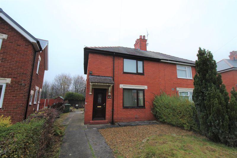 Bryn Eitha, Penycae, Wrexham 3 bed semidetached house £89,950