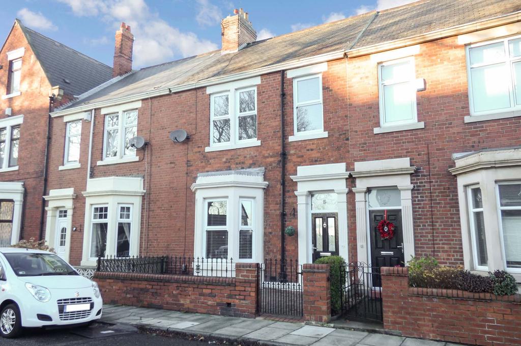 Field Terrace, Jarrow, Tyne and Wear, NE32 5PH 3 bed terraced house £