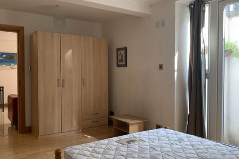 1 bedroom flat to rent, Chatsworth Road, Kilburn, NW2