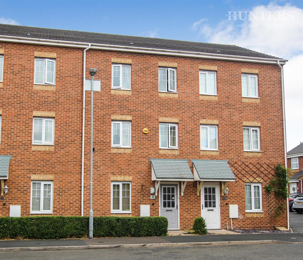 Minton Grove, Baddeley Green, Stoke On Trent, ST2 7QT 4 bed townhouse