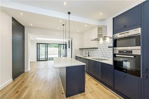 4 bedroom semi-detached house for sale, Castelnau, Barnes, London, SW13