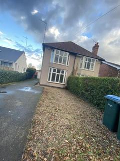 3 bedroom semi-detached house to rent, Tile Hill CV4