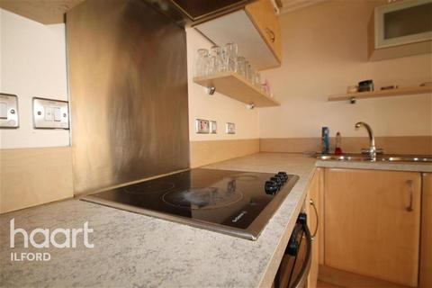 1 bedroom flat to rent, Hewetts Quay, IG11