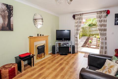 2 bedroom terraced house to rent, Sherwood Place,  Headington,  OX3