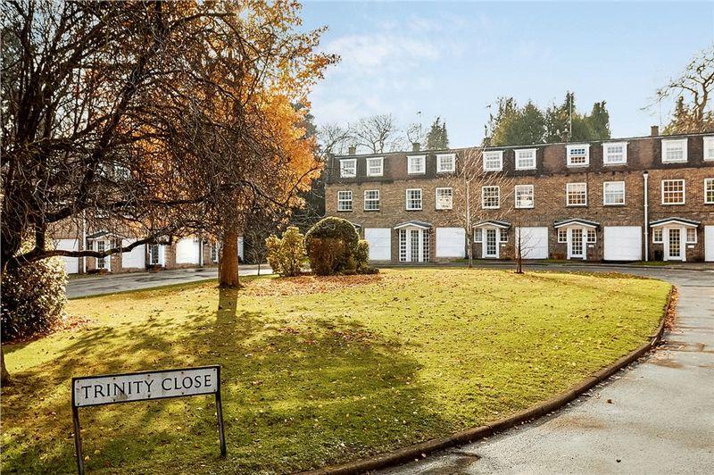 Trinity Close, Tunbridge Wells 4 bed end of terrace house £595,000
