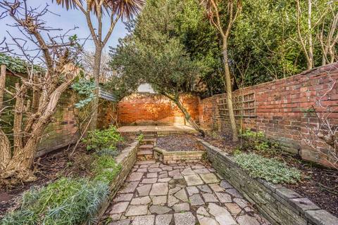 undefined, Darlington Road, Southsea