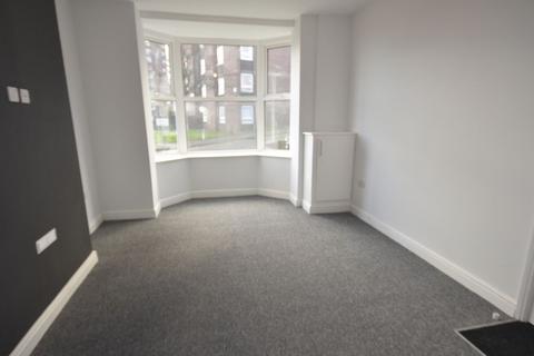 Studio to rent, Hill Street, Stoke-on-Trent, Staffordshire, ST4 1NS