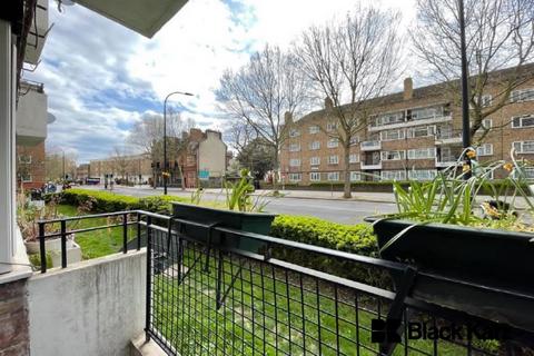 2 bedroom ground floor flat to rent, SE1