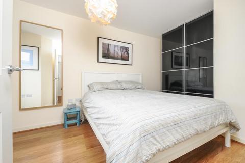 2 bedroom apartment to rent, Slough,  Berkshire,  SL2