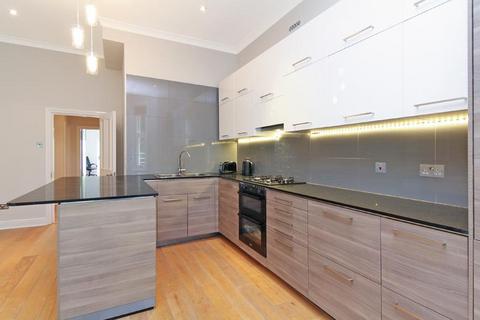 2 bedroom apartment to rent, Collingham Gardens, South Kensington, London, SW5