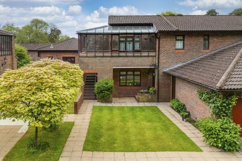 2 bedroom apartment for sale, Virginia Water, Surrey