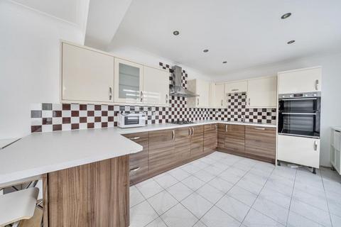 4 bedroom detached house to rent, Sussex Ring,  Woodside Park,  N12