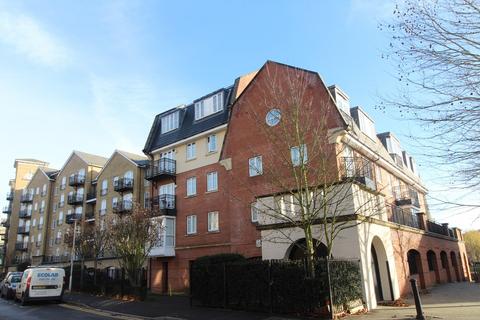 2 bedroom apartment to rent, Riverside House, Fobney Street, Reading, RG1