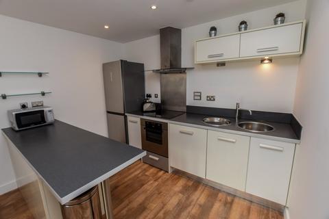 2 bedroom flat to rent, The Bridge, 40 Dearmans Place, Salford, Greater Manchester, M3