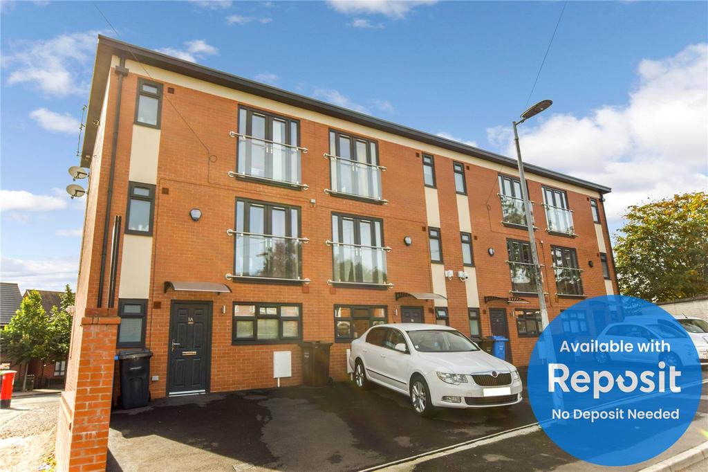 Neptune Gardens, Salford, M7 3 bed end of terrace house to rent £