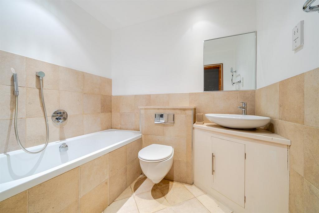 Family bathroom