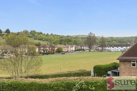 5 bedroom terraced house to rent, Manton Road, Lower Bevendean, Brighton