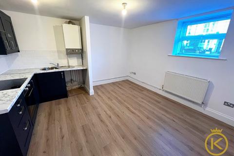 1 bedroom apartment to rent, South Parade, Southsea