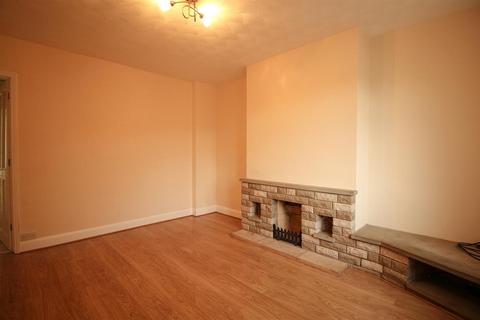 undefined, Warwick Avenue, Woodbridge