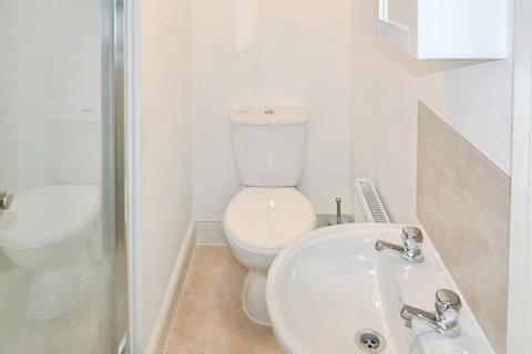 1 bedroom in a house share to rent, Heathville Road, Gloucester