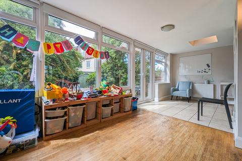 4 bedroom semi-detached house to rent, Richmond Park Road, East Sheen