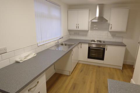 2 bedroom terraced house to rent, Hallgarth Terrace, Ferryhill DL17