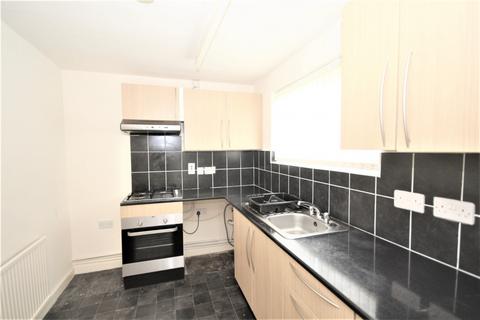 2 bedroom flat to rent, Bleasdale Street East, Preston PR1