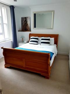 undefined, Kingsway, Hove BN3 4GL