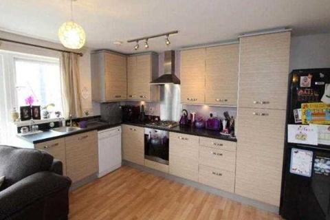 2 bedroom apartment to rent - Hayes