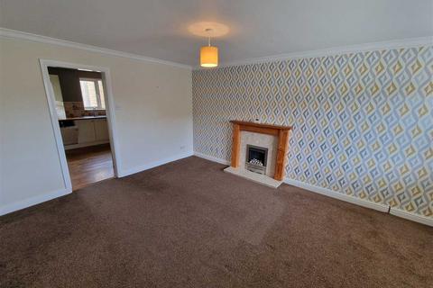 3 bedroom semi-detached house to rent, Grassmoor Fold, Holmfirth