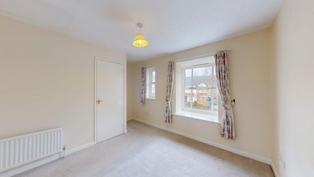 Bedroom 1 - Angle 2