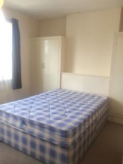3 bedroom semi-detached house to rent, William Street, Marston, Oxford
